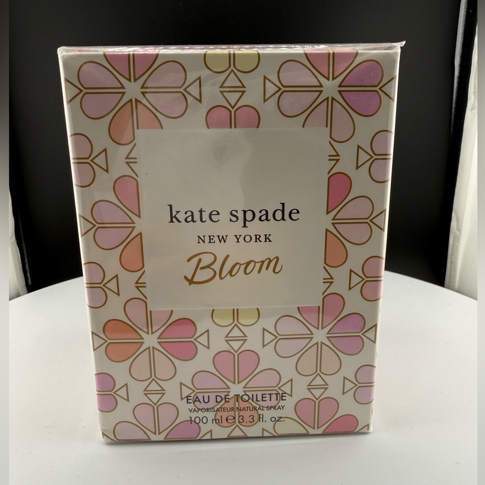 Kate Spade New York Bloom Eau De Toilette Spray 3.3oz/100ml. New and Sealed